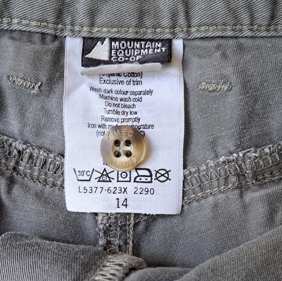 MEC vintage hiking shorts - Picture 5 of 5